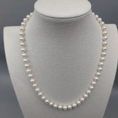 Knotted Pearl Necklace