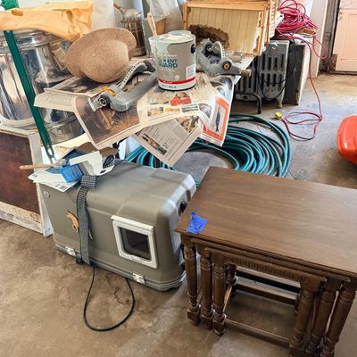 Estate sale photo