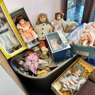 Estate sale photo