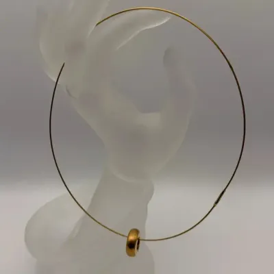18K 750 Italian Gold Modernist Pendant Necklace