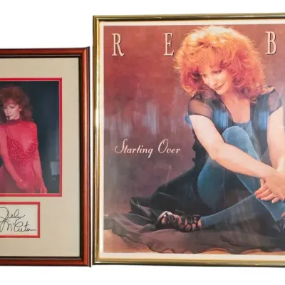 Framed Reba McEntire Signed Red Dress Photo & "Starting Over" Album Display
