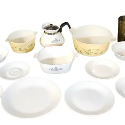 Classic Retro Kitchenware… Pyrex, Corning Ware, Corelle & Dimple Glasses