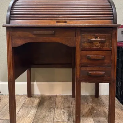 Vintage Eastman Line Child-Sized Solid Wood Roll-Top Desk (c. 1940s–1950s)