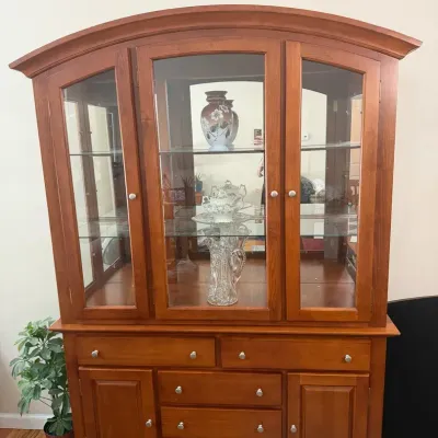 Gorgeous Hutch With Curved Top