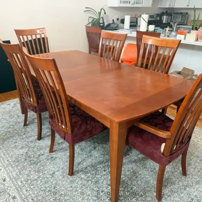 Dining Table & (6) Chairs With Furniture Covers