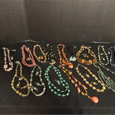  01 Large Assortment Of Jewelry #11