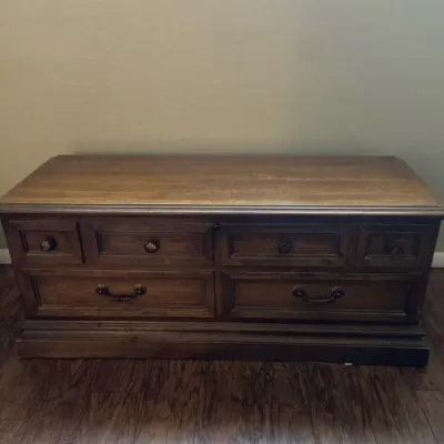 Lane Legacy Love Chest