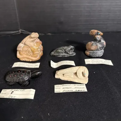 An Assortment Of Carved Reptiles (maybe Amphibians)