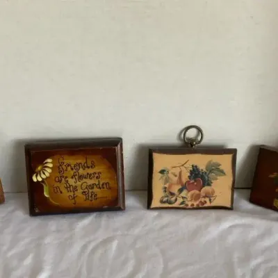 Small Wall Flower Paintings