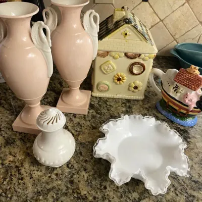 Two Lenox Vases and More Cool Kitchen Decor 
