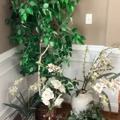 Faux Florals & Decorative Tree