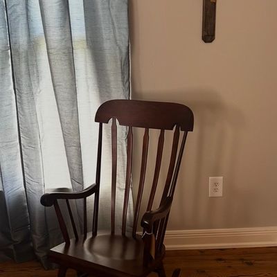 Sale Photo Thumbnail #101: Vintage Rocker in mint condition 