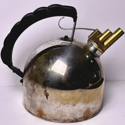 Alessi Tea Kettle Designed By Richard Salper