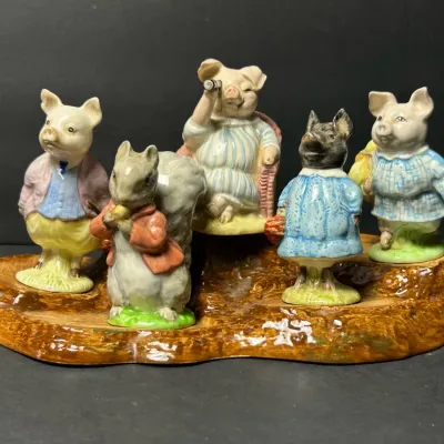 Beswick Beatrix Potter Figurines With Tree Stump Base Lot 10