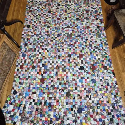 Handmade Yo Yo Quilt 89x58"