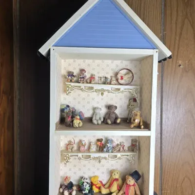 Miniature Teddy Bear Collection in Sally Hofelt Handcrafted Wall Mount Dollhouse Display