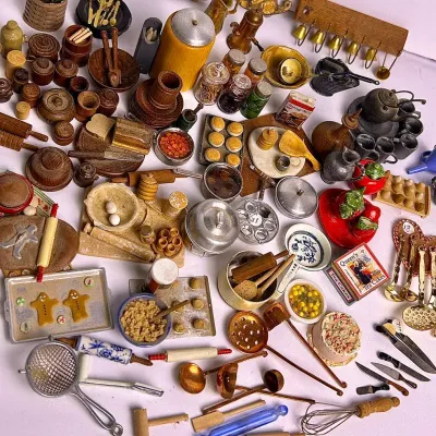 Dollhouse Kitchen & Tableware Miniatures: Cookware, Utensils, Food & Accessories 