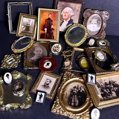 Dollhouse Miniature Frames & Framed Decor: Portraits, Silhouettes, Vintage Photos, Mirrors