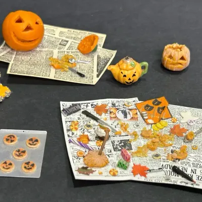 Halloween Dollhouse Miniatures: Pumpkins, Candy, Cookies & Decor