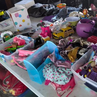 Estate sale photo