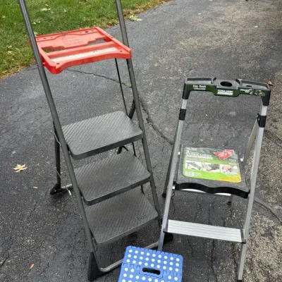 3 Step Stools In Assorted Sizes