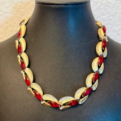 Vintage Lisner Brushed Gold Tone & Red Stone Statement Necklace