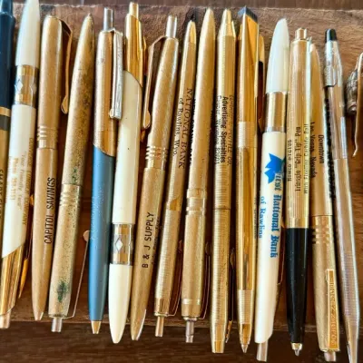 Vintage Advertising Pens - Golden Nugget - Wings - Cross - W Vintage Kraft Cheese Box