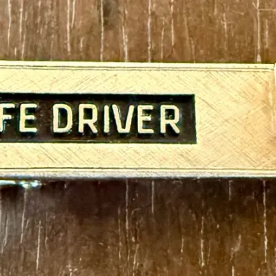 Vintage Greyhound Bus Balfour Sterling Silver & Ruby Stone Sage Driver Tie Clip - 14.27 Grams