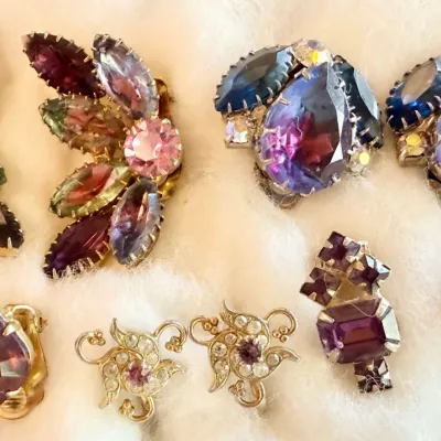 (5) Pairs Of Vintage Aurora Borealis Clip On & Screw Back Earrings Seed Pearls & Rhinestones