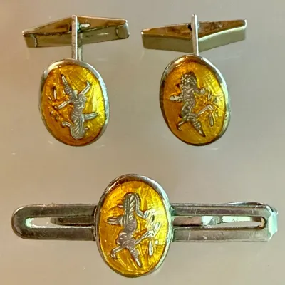 
Vintage Siam Sterling Silver & Yellow Enamel Tie Tack & Cuff Links - Weight 8.75 Grams