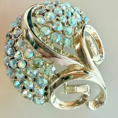 
Vintage Coro Crystal Aurora Borealis Brooch