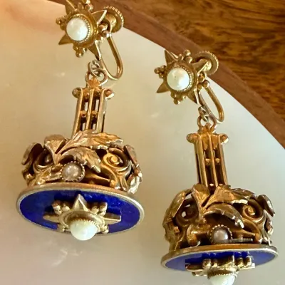 
Vintage Blue Enamel, Faux Pearl & Gold Tone Victorian Style Screw Back Earrings