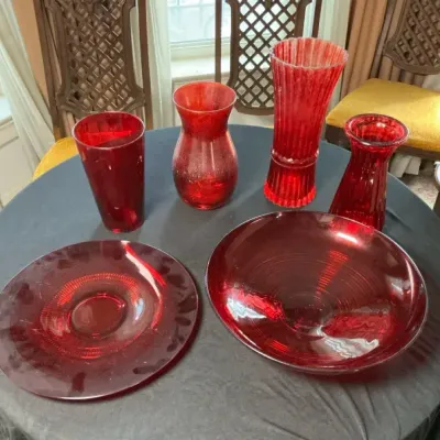 Set Or Red Glass Vases And Platter