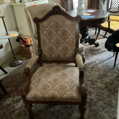Vintage Floral Sitting Chair  
