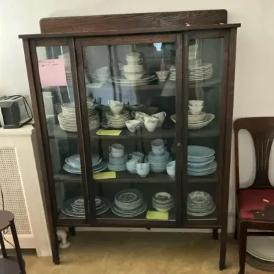 Glass And Wood Cabinet 