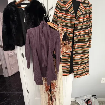 Sale Photo Thumbnail #33