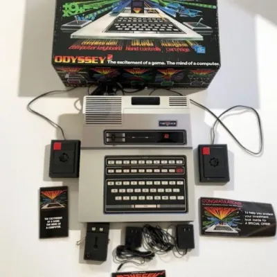 Magnavox Odyssey² The Voice Console & Joysticks