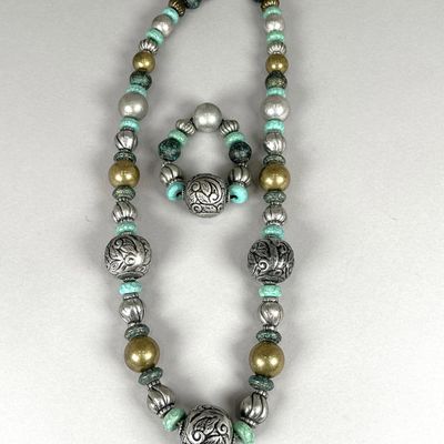 Tibetan Style Necklace and Bracelet Set with Turquoise and Silver Beads