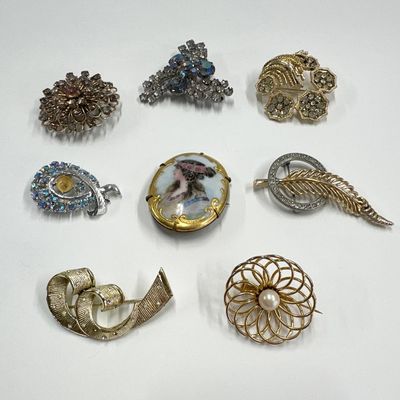 Collection of Vintage Brooches