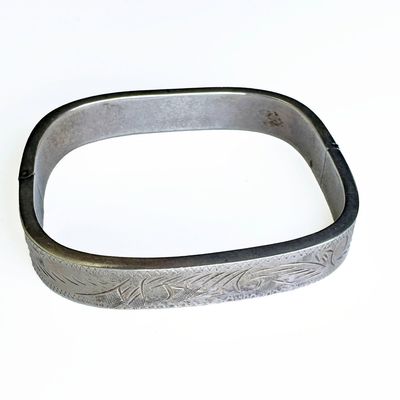 Vintage Square Sterling Silver Bangle
