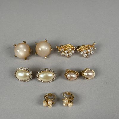 Collection of Assorted Vintage Earrings