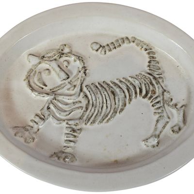 Sale Photo Thumbnail #370: Bennington Potters Vermont Ceramic Tiger Wall Plaque
