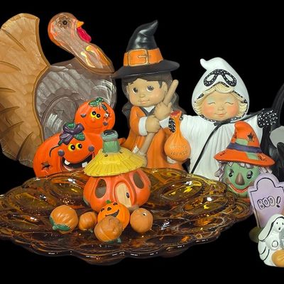 Sale Photo Thumbnail #797: An Assortment of Halloween and Thanksgiving Seasonal Decorations