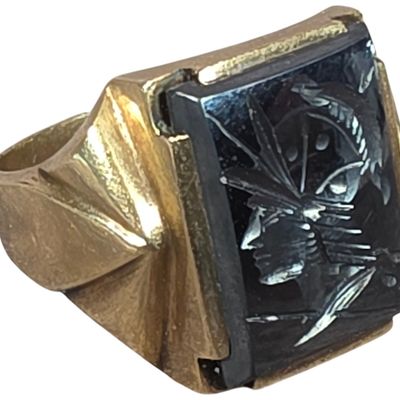 Sale Photo Thumbnail #223: Men's 10 Karat Yellow Gold and Carved Hematite Intaglio Signet Ring