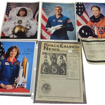 Sale Photo Thumbnail #191: A Collection of Autographed NASA Space Shuttle STS-76 Astronaut Portraits and Ephemera