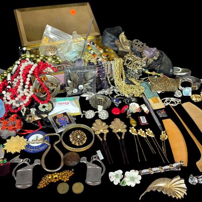 Sale Photo Thumbnail #96: A Large Assortment of Vintage Costume Jewelry and Vanity Accessories