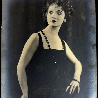 Sale Photo Thumbnail #728: Betty Compson Hand-Signed Silver Gelatin Publicity Photograph