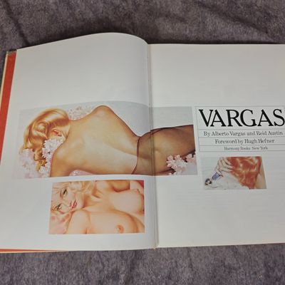 Sale Photo Thumbnail #333: Vargas by Alberto Vargas and Reid Austin 1978 First Edition Hardcover