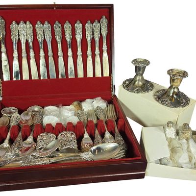 Sale Photo Thumbnail #327: Godinger Baroque Silver-Plated 98-Piece Flatware Service and Table Set