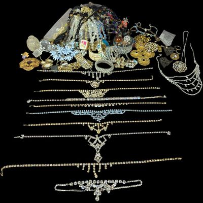 Sale Photo Thumbnail #81: A Collection of Vintage Costume Jewelry and Commemorative Objects Including Coro